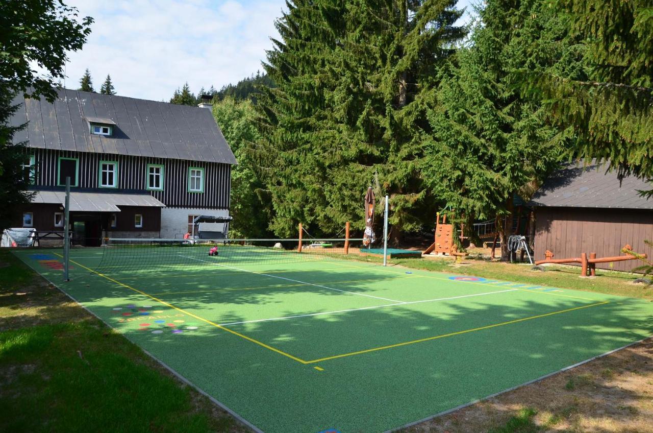 Chata - Sport - Ski Korenov Luaran gambar